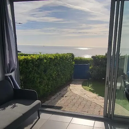 Bleu Boucharel Apartment